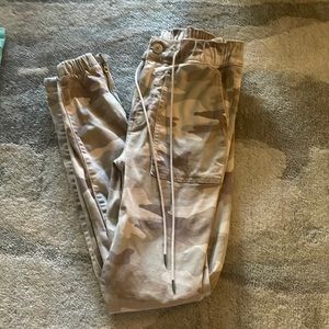 American Eagle Pink Camo Jogger/Jean Material.